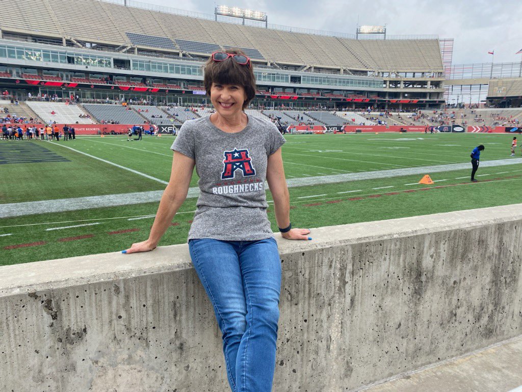lorijowestgard's tweet photo. Let’s go Roughnecks!!  #roughnecknation https://t.co/4LIkMtOH4I