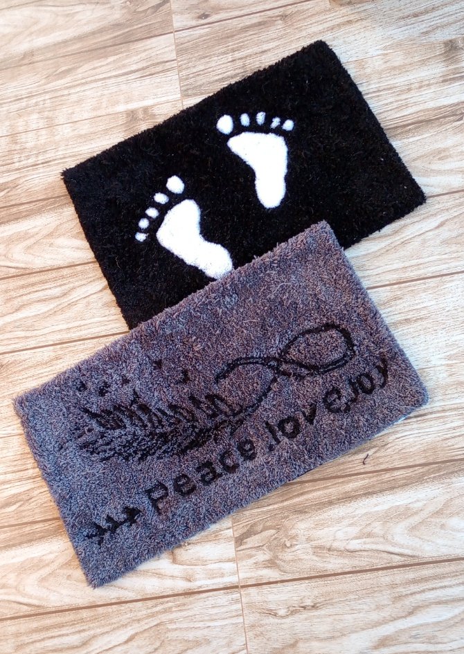 PatrickMwenitet's tweet photo. I'm something like a tattoo artist, but for rugs!
0976000942 https://t.co/zQMQtpPRpx