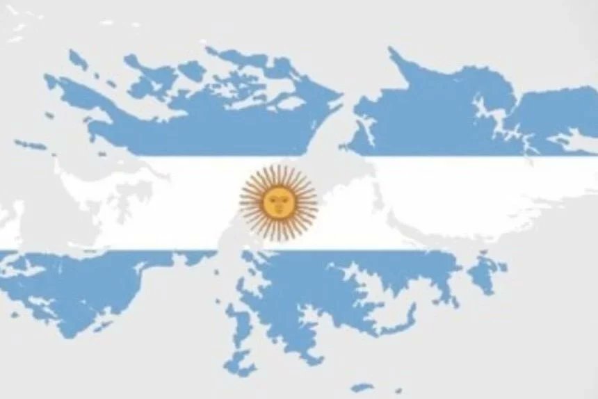 carlosmassei's tweet photo. 🔹️41 años pasaron de aquel 2 de abril en el que hombres y mujeres fueron parte de una gesta heroica. 
La Guerra de Malvinas marcó a fuego y para siempre, a todos los argentinos. https://t.co/o3o1dSxkbb