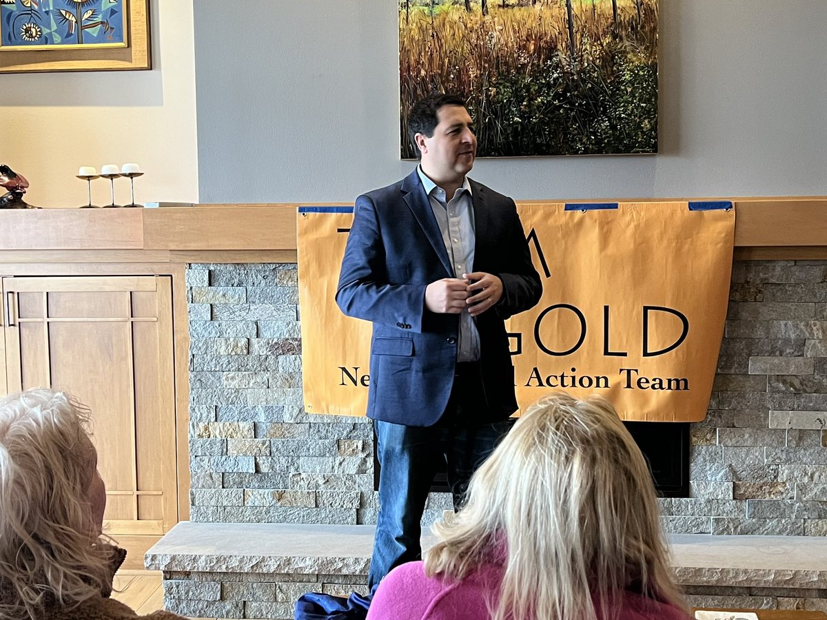 LisaSubeck's tweet photo. Thanks you to Congressman @MarkPocan and Attorney General @JoshKaulWI for kicking off today’s @teamgoldwi canvass for @janetforjustice! https://t.co/dFyqDKm9uD