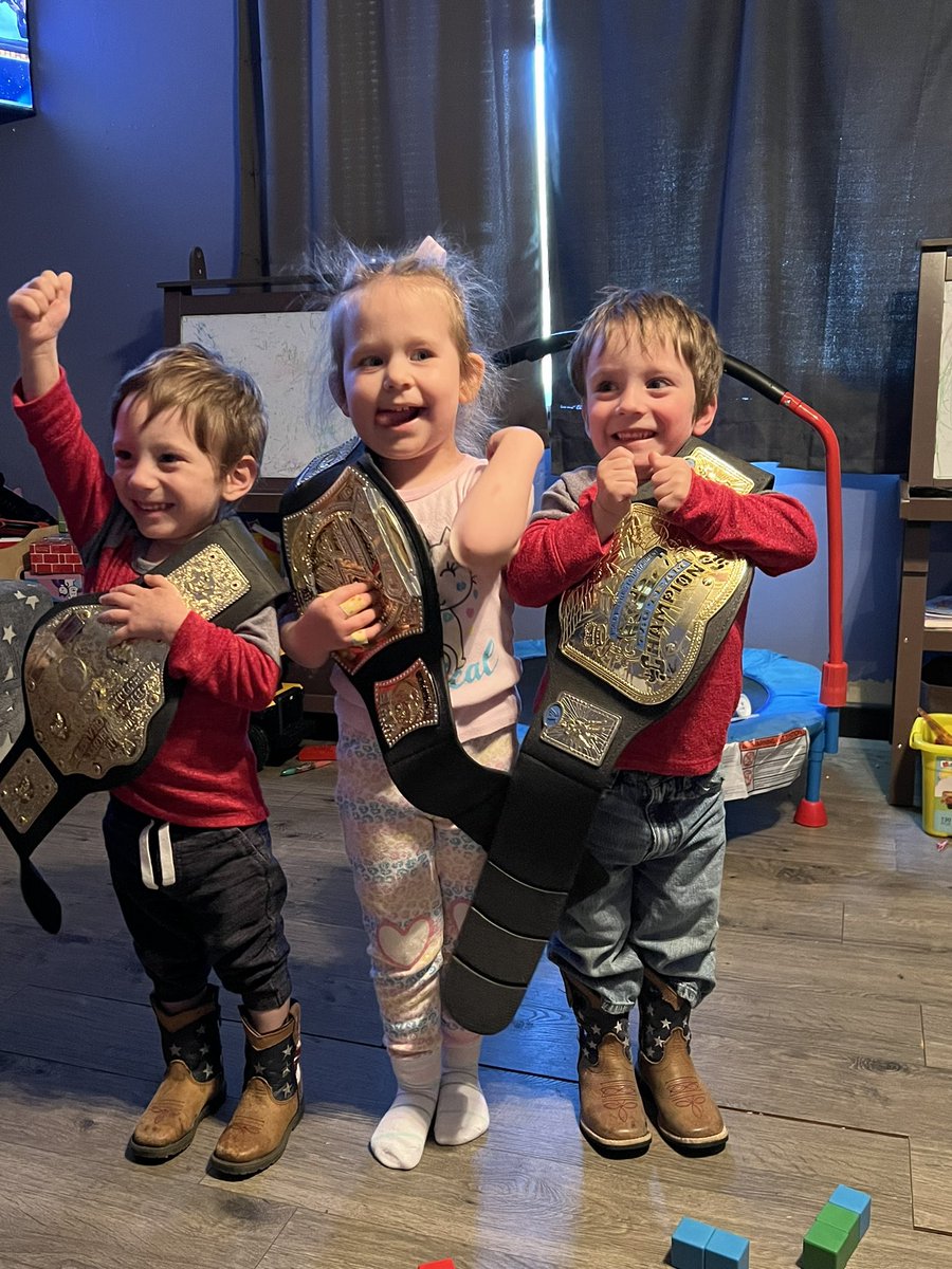 Fletcher233's tweet photo. @WrestleMania @WWE Wrestlemania ready! https://t.co/d7zrJ9Tjok