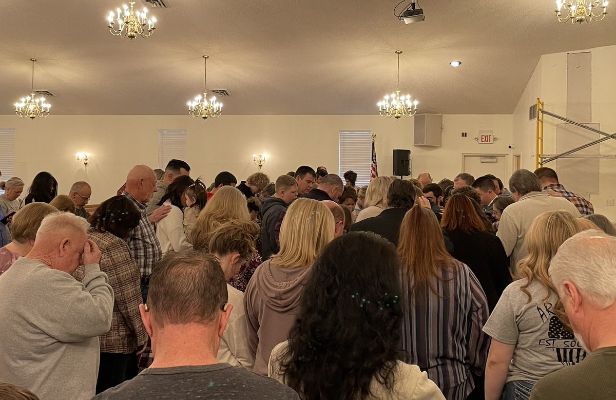 AbramCrozier's tweet photo. Awesome day!
We celebrated 2 baptisms putting us at 13 for the year.
We also prayed over Colten who accepted the pastor position at Unity Baptist. We’re blessed to see young people in church but also see God call them into the ministry. #CallingOutTheCalled #BaptismKy https://t.co/135mkI0id6