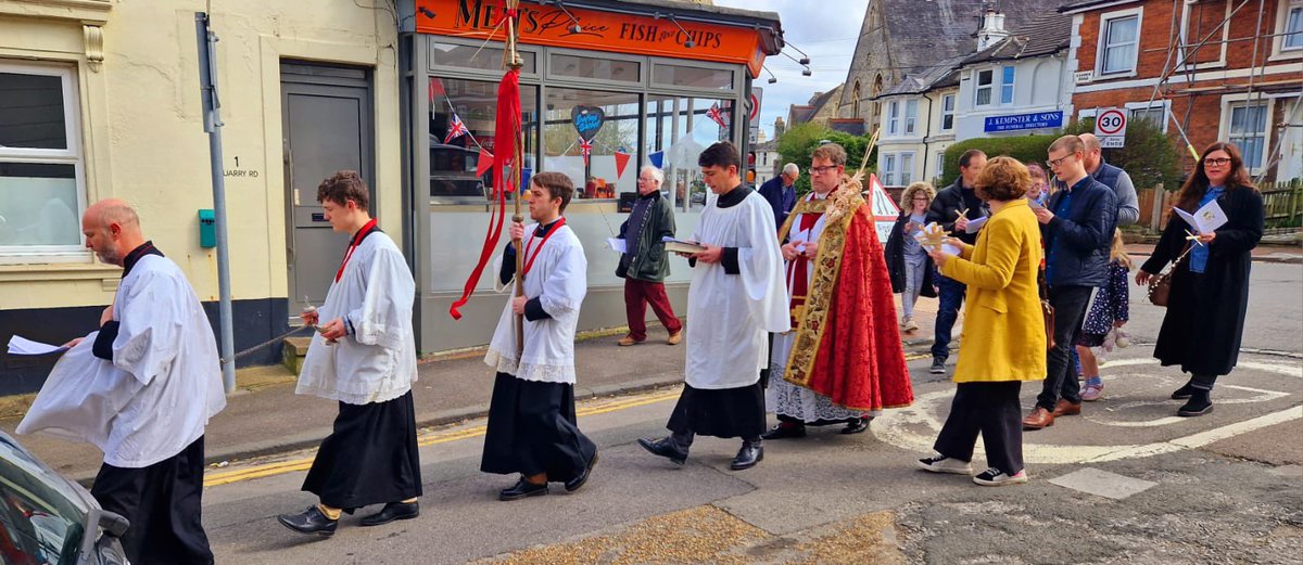 StBarnabasTW tweet media