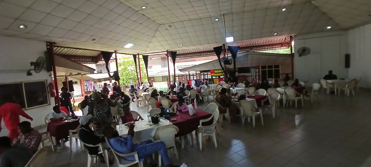 alliancefphc's tweet photo. 🎉What a finale!🌍 Shoutout to all the amazing people who made our #FrancophonieWeek a huge success.👏 From delicious delicacies to beautiful performances, we couldn't have done it without you.🙌 Thank you for celebrating cultural diversity with us!🎊 #porthacourt https://t.co/LgWodWfO6v