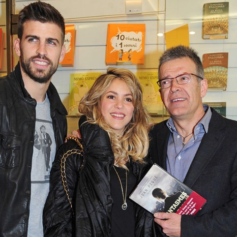 TovalAdriana's tweet photo. NOTICIA DE ÚLTIMA HORA 🚨 El padre de Piqué le envió una carta de desalojo inmediato a Shakira para el día 30 de abril de lo contrario la cantante tendría que pagar una indemnización millonaria por los días que ocupe la vivienda en España.¡que maldito! https://t.co/v7tgDQvlVm