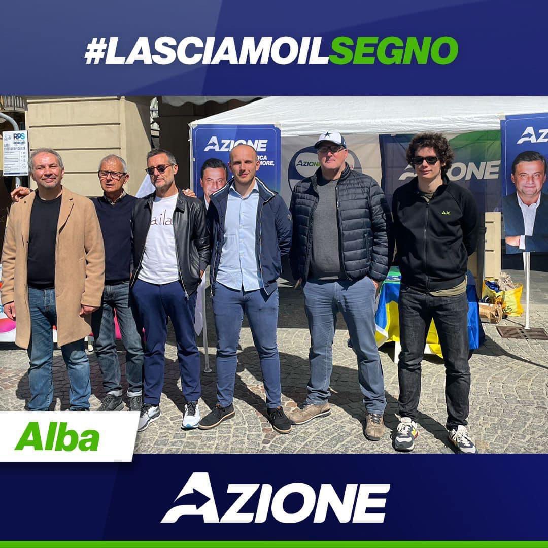 jackprandi's tweet photo. Un fine settimana ricco di occasioni di ascolto e di confronto con la cittadinanza per la #CampagnaDiTesseramento2023 di @Azione_it. Grazie a tutti gli attivisti e cittadini per il loro contributo e supporto, insieme #LasciamoIlSegno.

#AlbaInAzione #AlbaSulSerio https://t.co/AWy92KRhuQ