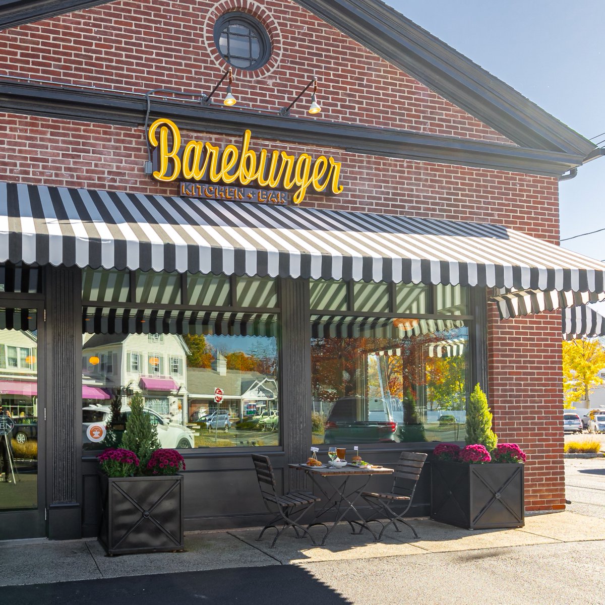 Bareburger tweet media