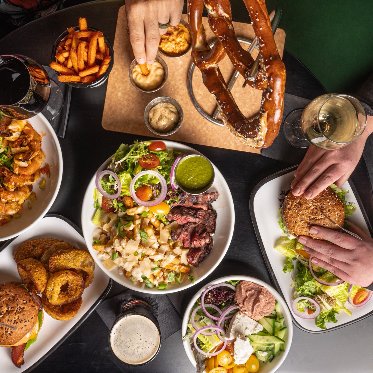 Bareburger tweet media