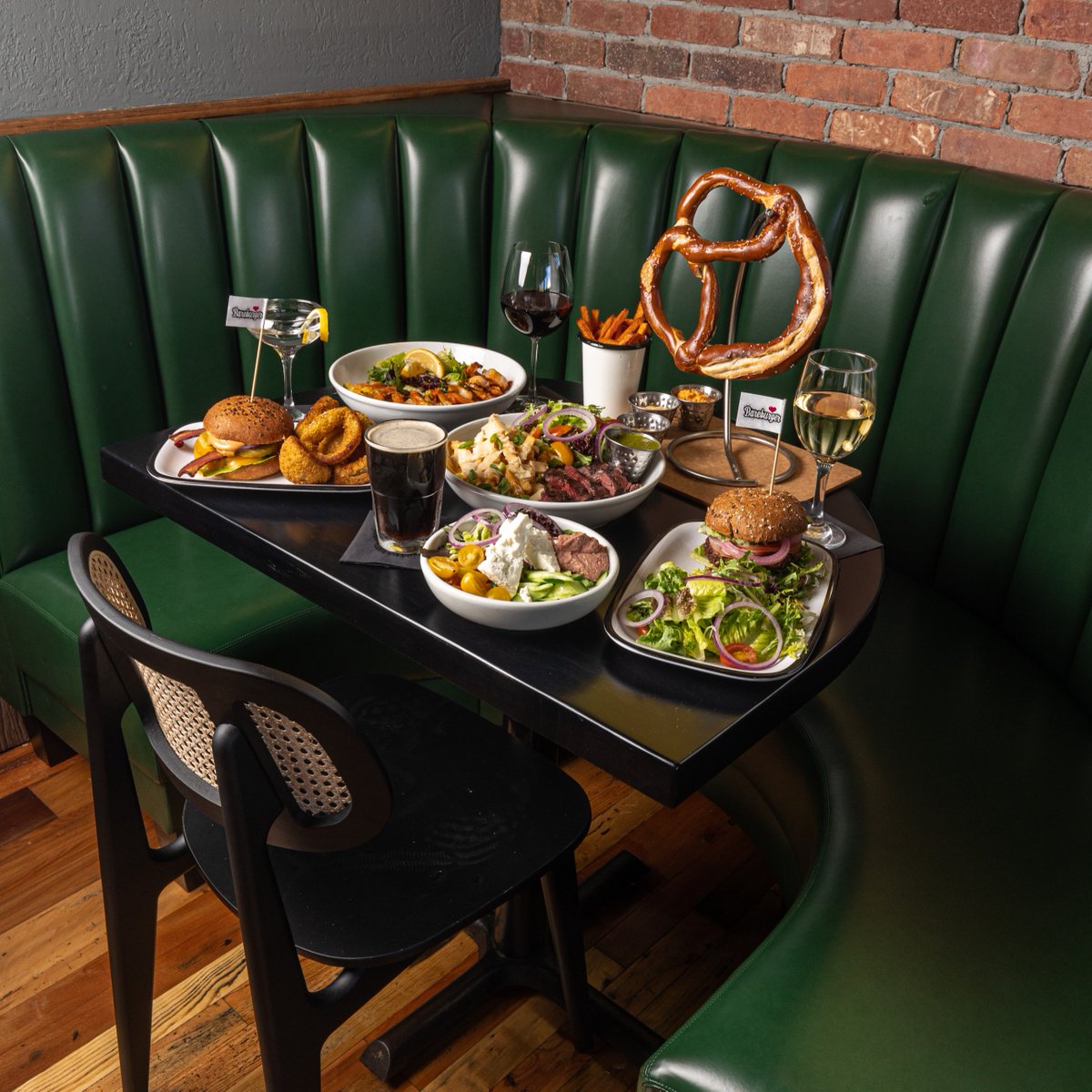 Bareburger tweet media