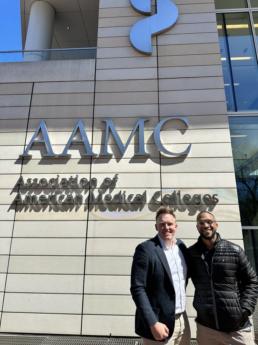 Had an amazing time at <a href="/AAMCtoday/">AAMC</a> RISE leadership development conference with my guy @GregDarville and repping <a href="/EmoryMedicine/">Emory School of Medicine</a> An awesome time meeting M4s from all over the US and grounding ourselves before residency!