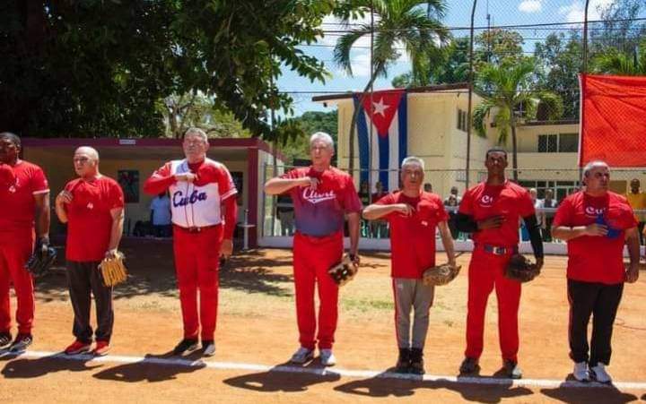 Nathali83017835's tweet photo. Ganó la juventud cubana...@AleidaZurda @AlejandProgreso @AMambises @BayamoSomos @CamiCuba8 @DamianL68210473 @Dvd_qva @EricaGo87081077 @Ernesto23550819 @ErnestoGranma @FrankPas5 @guilleperonista @LucasNe06611349 https://t.co/m2hxC7hvF5