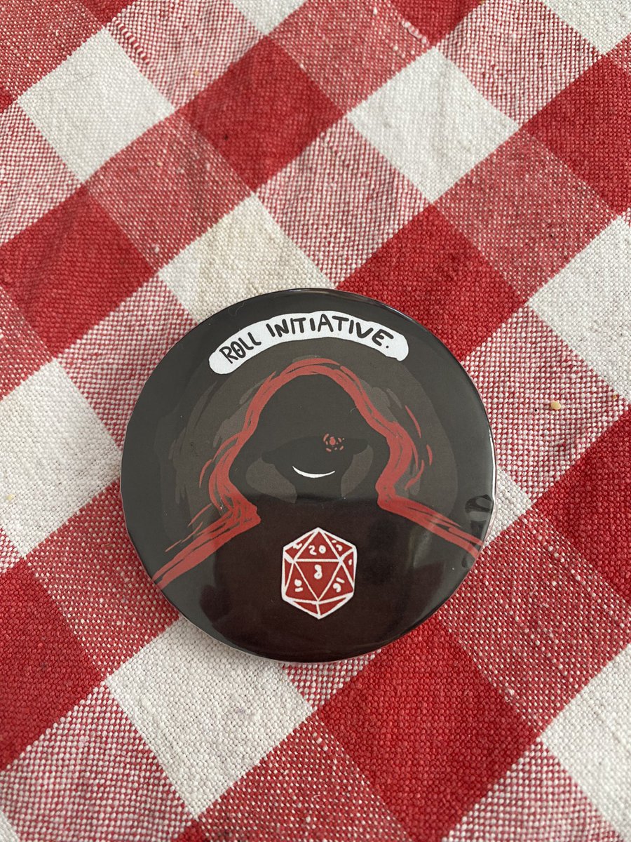 soft_bi_lass's tweet photo. Waaaaa thank u @prairiecryptid for gifting me this kick ass pin ;-; https://t.co/z8dl3sWwaf