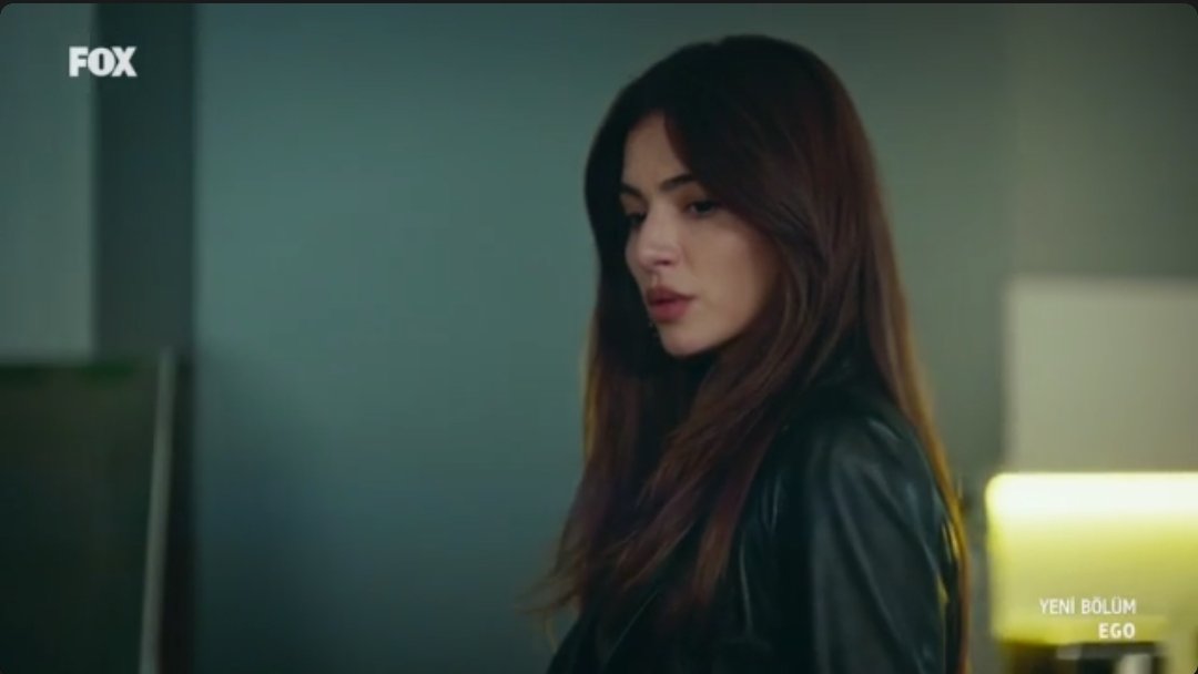 t_kalbi's tweet photo. "Gitme kal.."🎶
Onlar nasıl bakışlardı öyle..
#ego #ersib https://t.co/c9wUcjSxoH