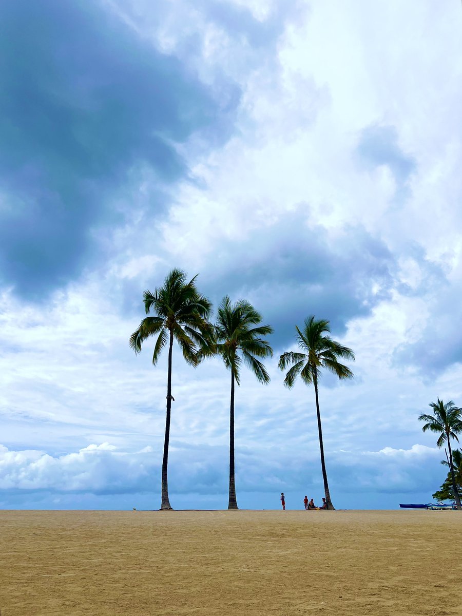BlakeRun's tweet image. Morning run with views! Early morning runs are my favorite way to start my day. #springbreak #waikiki