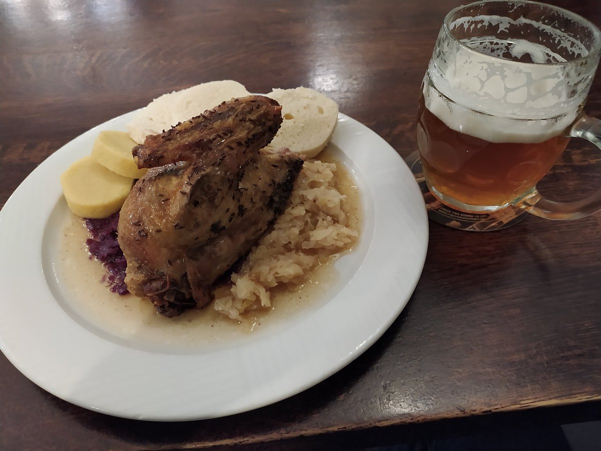 mrcpvs's tweet image. Portions in Prague are so big