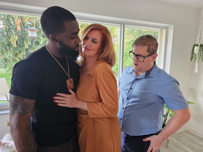 Brandon Calimesa / Aidens Desire’s pics and videos