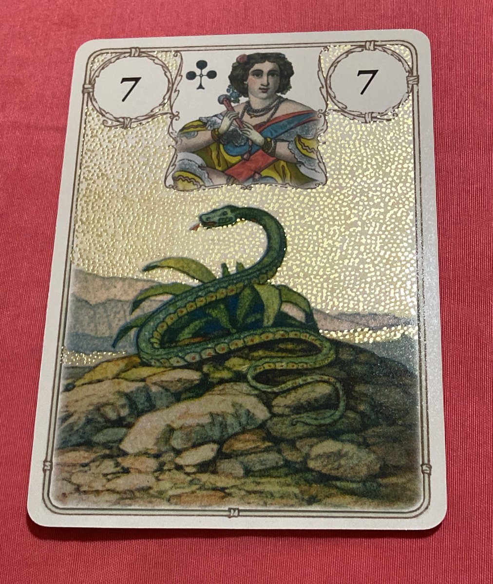 Touro ♉️:
Hora de observar até onde você se segura por medo. Nos próximos dias, você terá oportunidades importantíssimas, mas talvez deixe de lado por medo das consequências… Será se vale a pena se segurar tanto por medo do que vai rolar? As vezes precisamos abraçar os riscos e