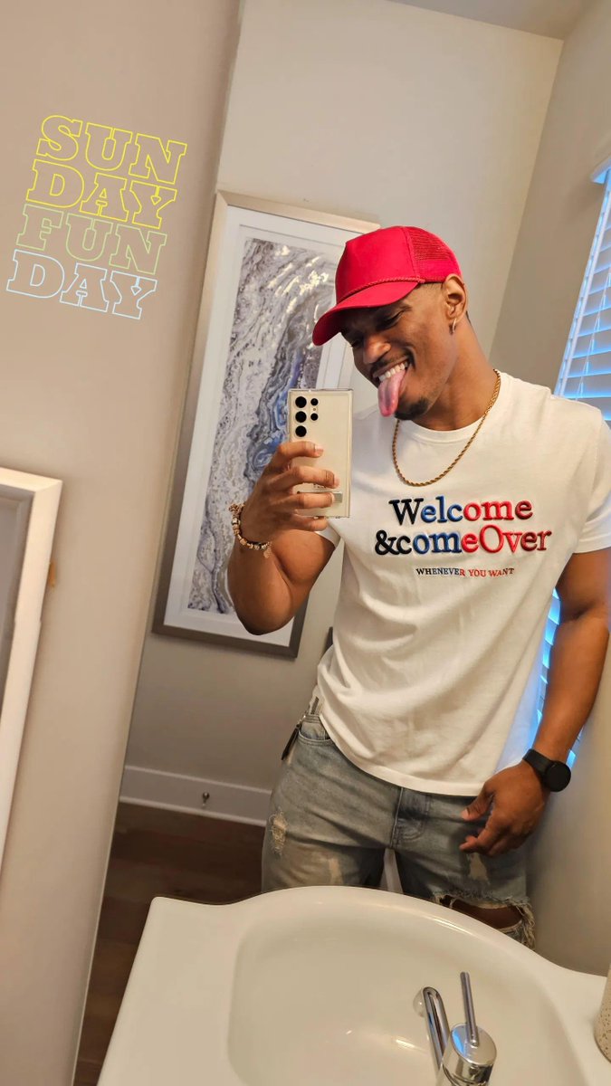 Fsv39CUXoAIJVJW?format=jpg&name=medium