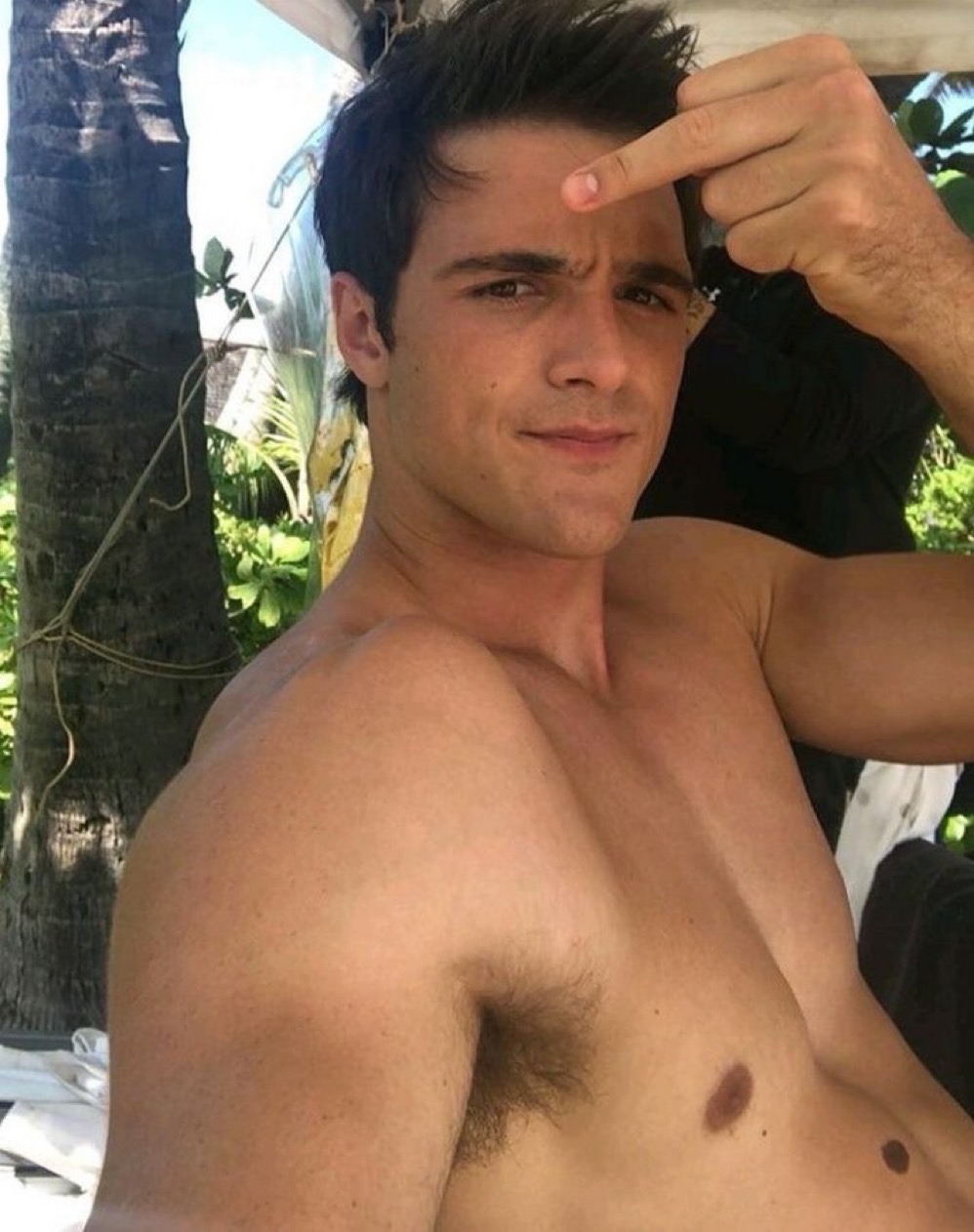 Celebcore On Twitter JACOB ELORDI s Armpit Hairs Https t co celebcore-on-twitter-jacob-elordi-s-armpit-hairs-https-t-co