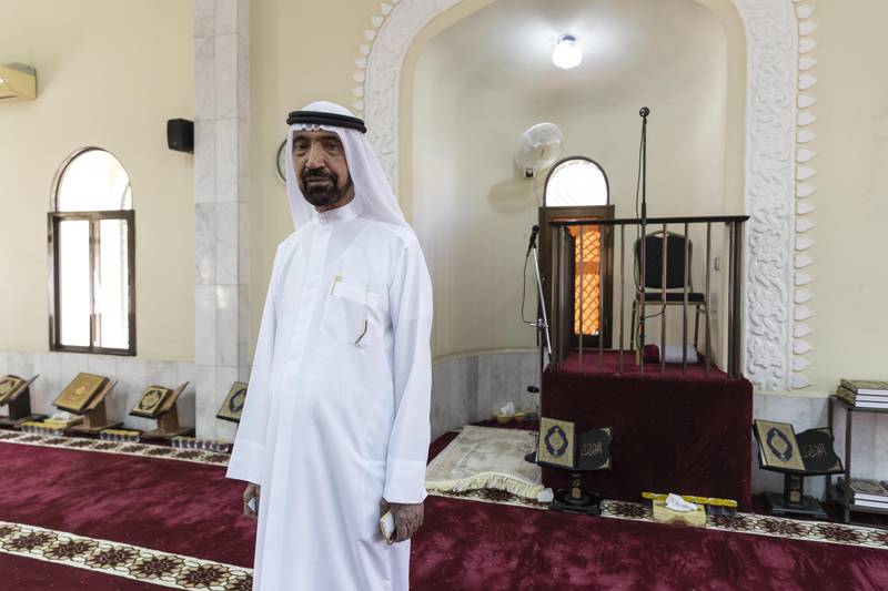 UAENews's tweet image. Emirati&apos;s Dh600,000 donation helped to build mosque in Sharjah dlvr.it/SltwN8