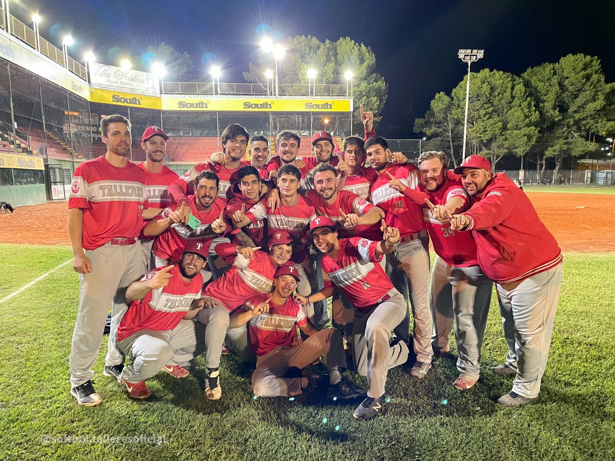 #CATSoftbol 🏀🥇

🏆 La Primera División del Club Atlético Talleres se coronó campeón del Grand Prix de la Asociación Paranaense de Sóftbol (APS) tras quedarse con el título al batir por 4-1 a Patronato en la serie definitiva.

clubtalleresparana.com.ar/noticia/taller…