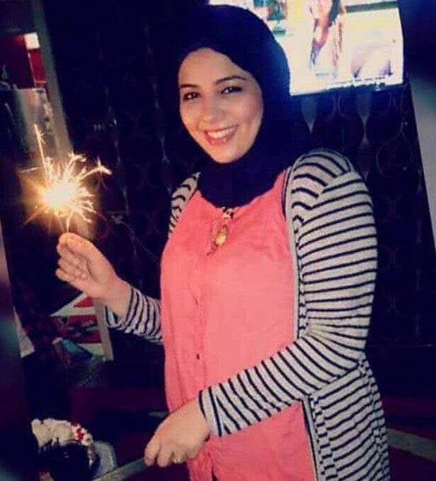 Hend8alaa20's tweet photo. 6 Years ago VS Now ... 💙💜
After Vs Before
#Hend 🤍💜 https://t.co/EtFVuRsR2u