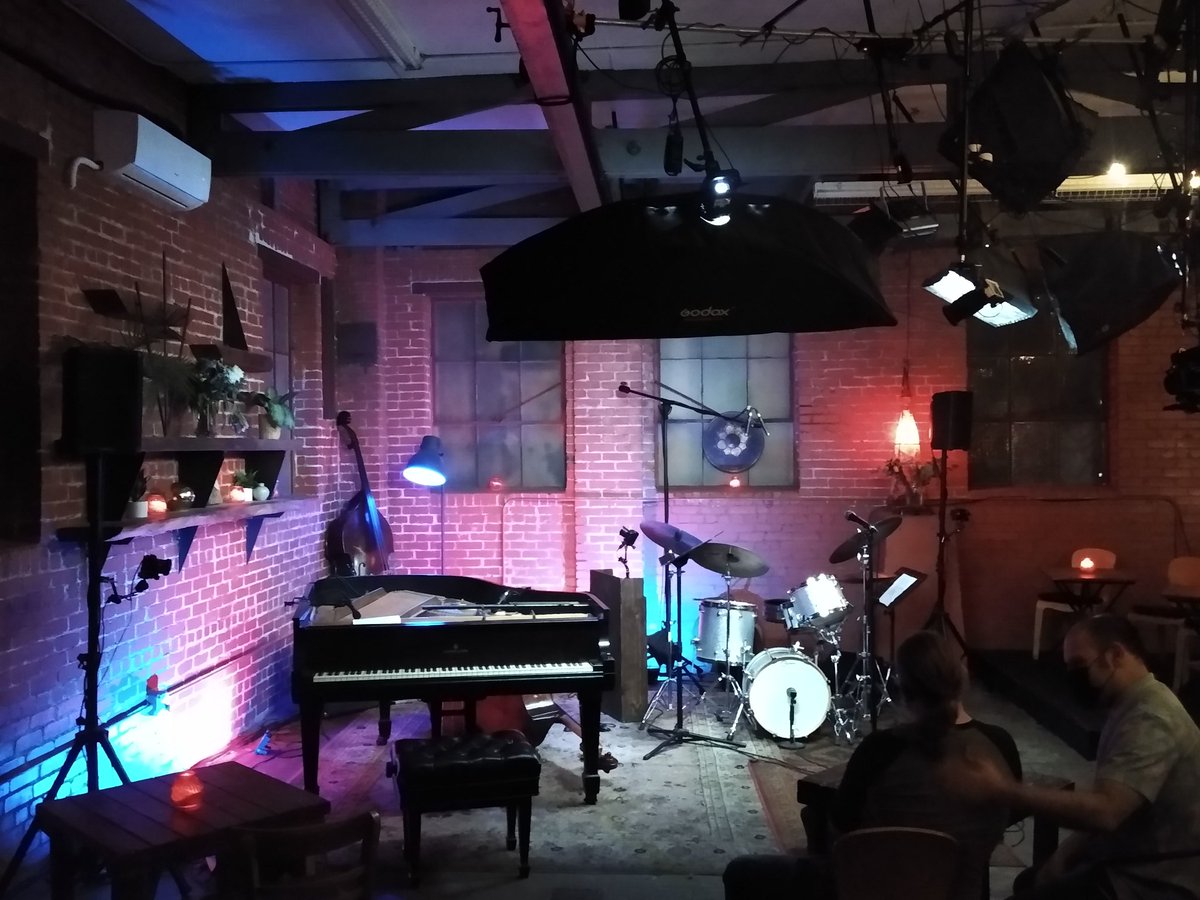 PascalLN13's tweet image. Ready to roll... #MonksJazzClub #ATX #EastAustin