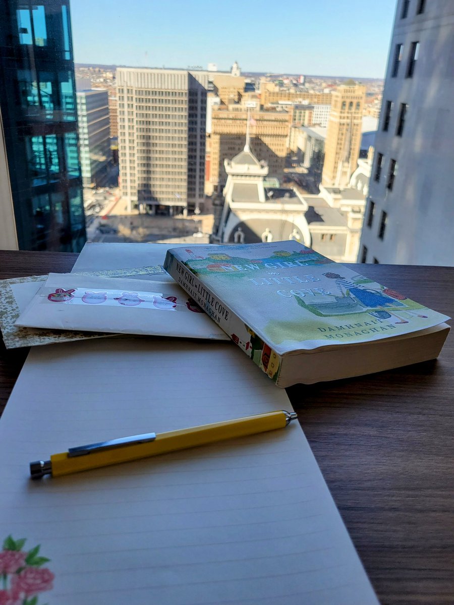 Continuing National Letter Writing Month in Philadelphia, Pennsylvania.  A pretty view from my hotel room!  #penpalooza #sendmoremail