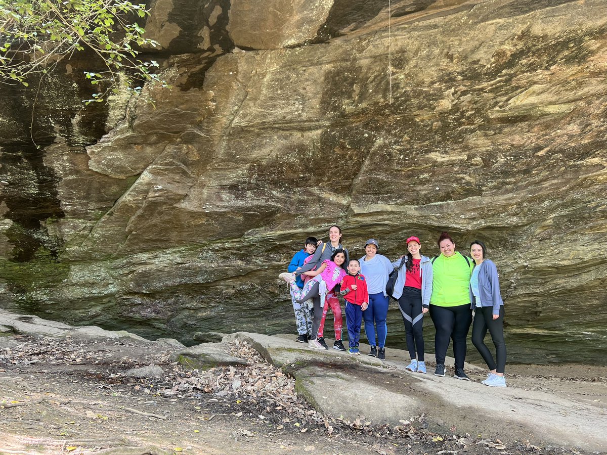 Valentinacub1's tweet photo. Meet-up part 2 😅 at Raven Rock state park 💪🏻 Connections Coordinator @ParticipateLrng 🥾⛰️Sunday with amazing Ambassador teachers and families 💫 https://t.co/s5ehJCPkpO