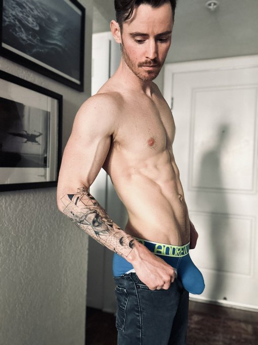 Hmm I better double check the dimensions on this one 📐 https://t.co/dOHb7ZyhHp