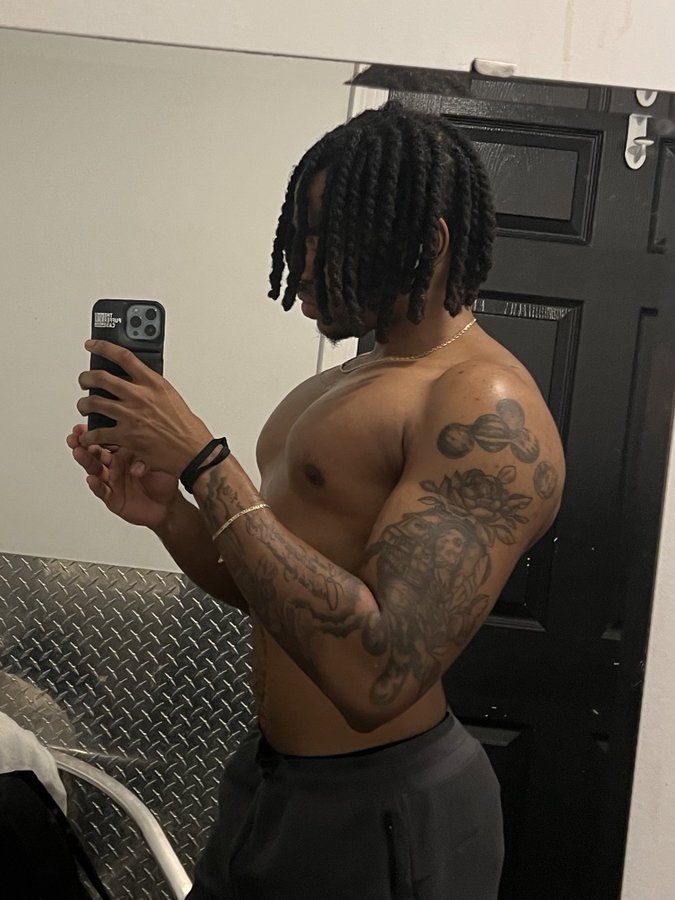 FsvBFHXXsAACt5C?format=jpg&name=900x900