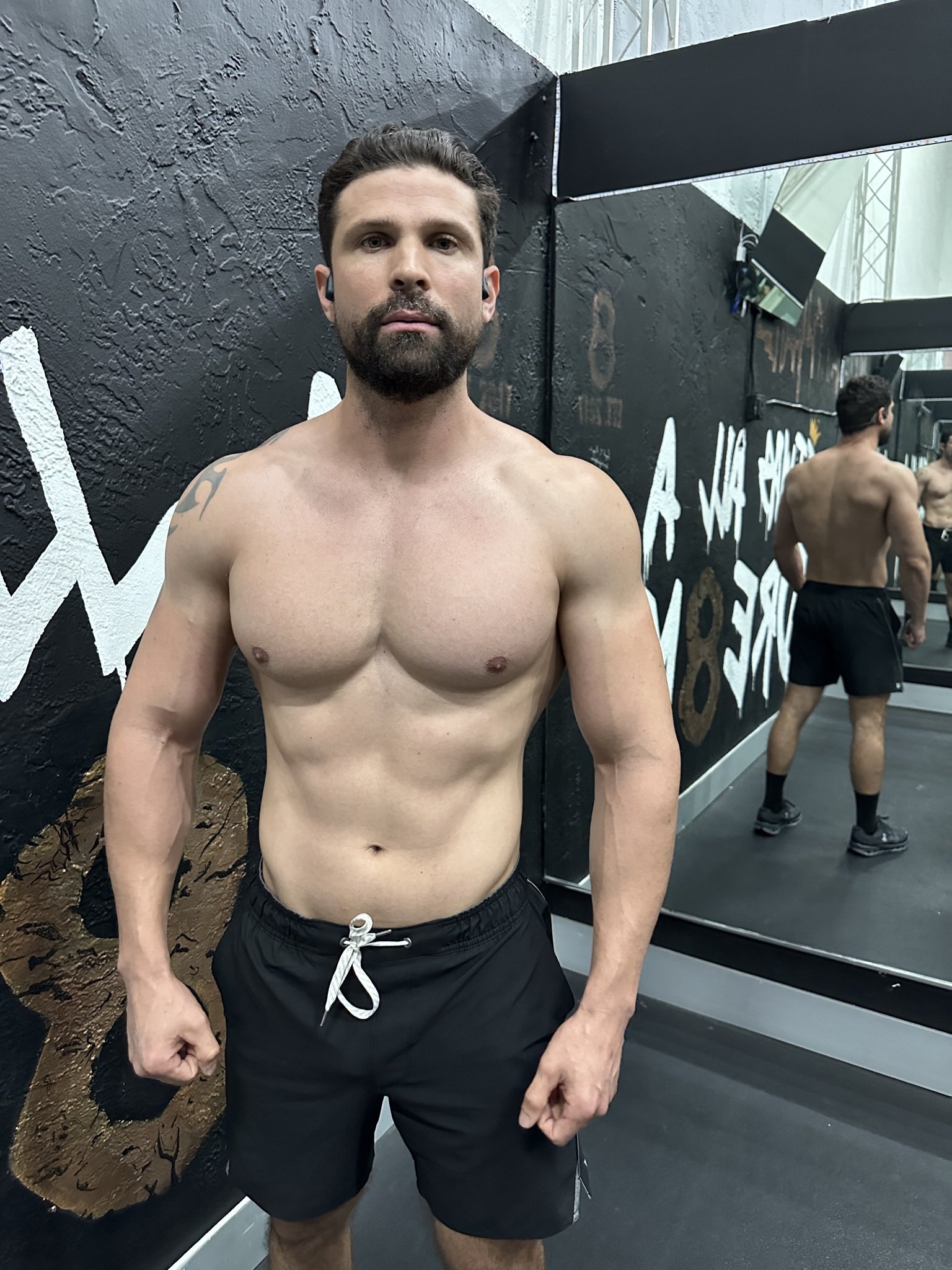 TW Pornstars - 1 pic. Max Cartel. Twitter. 8:11 PM - 2 Apr 2023