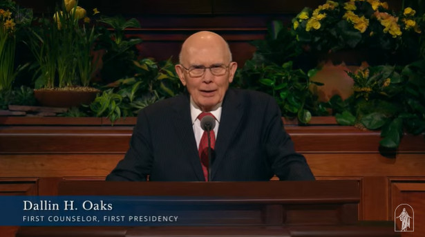#GeneralConference lineup
#PresOaks 
#PresBallard 
Hymn: I Stand All Amazed
#ElderRasband 
#ElderVernPStanfill
