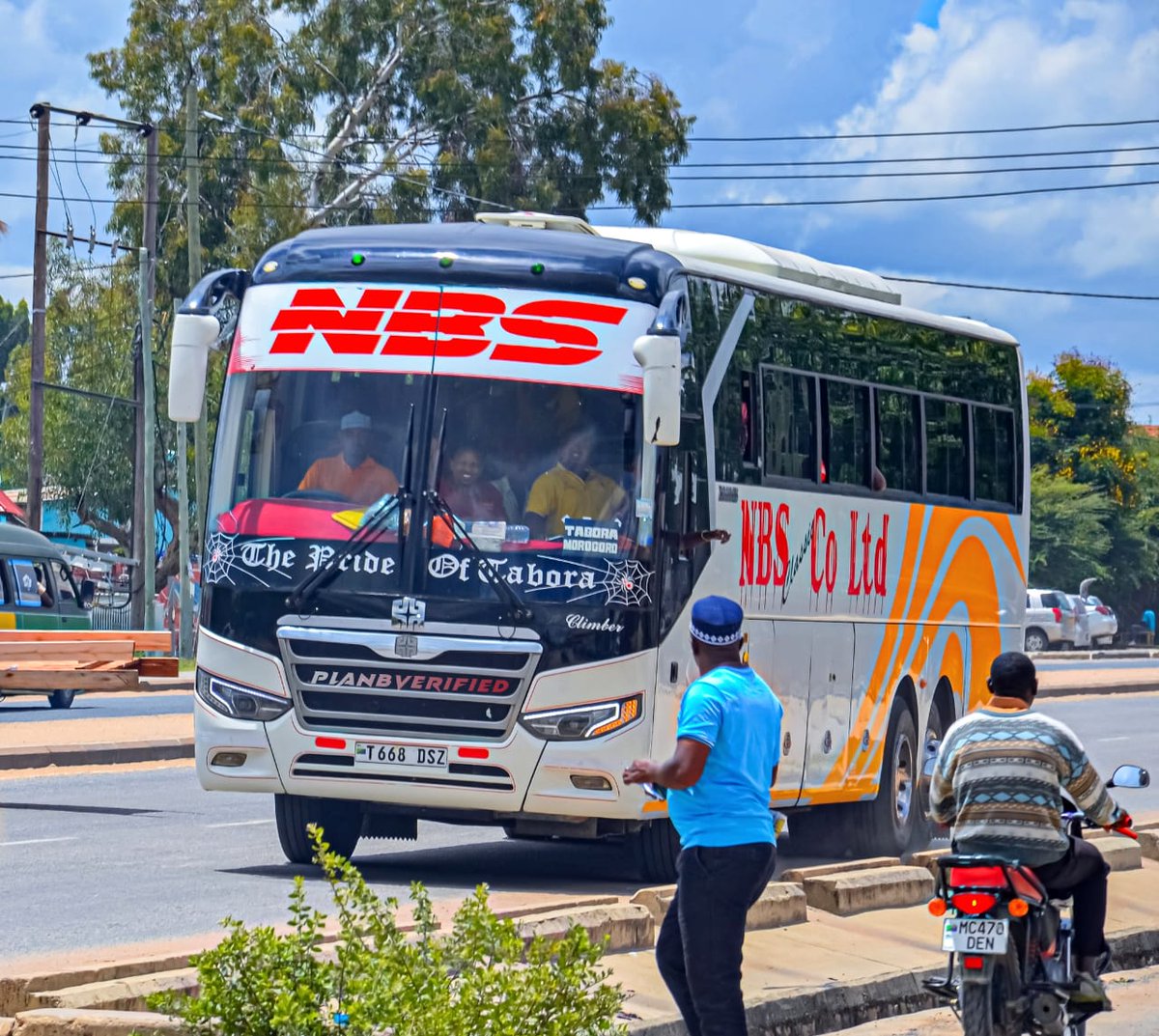 TBoundBuses's tweet photo. #NBS Co. LTD
Tabora Morogoro 🫡

📸@MwalongoAugust1 https://t.co/E6KFsrPDSY