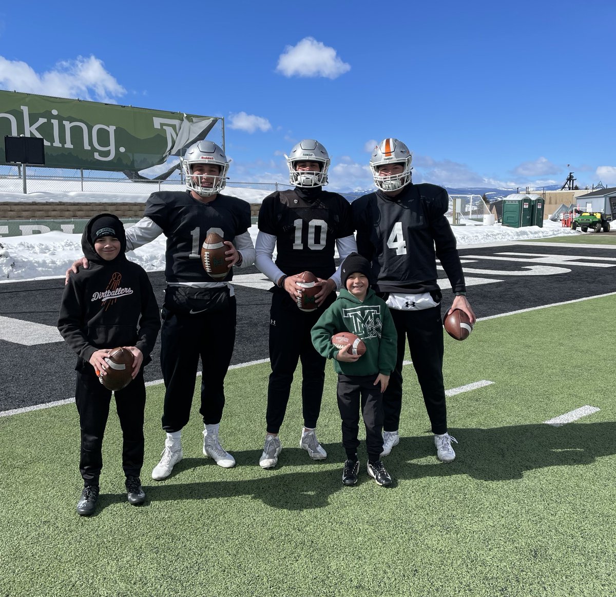 CoachKyleSamson's tweet photo. Beau and Troy getting some work in with the QBs today! Iβm very fortunate that my boys have a ton of great role models to look up to here at Tech!
#Family
#FutureQbs https://t.co/LUDgVXlKYZ