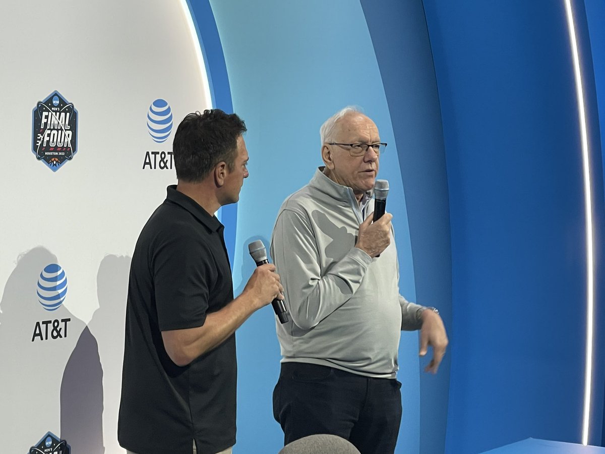 MarkBWeatherly's tweet image. Taking in the #FinalFour2023 experience this weekend!  @luke_theduke8 @GoHeels @UNC_Basketball