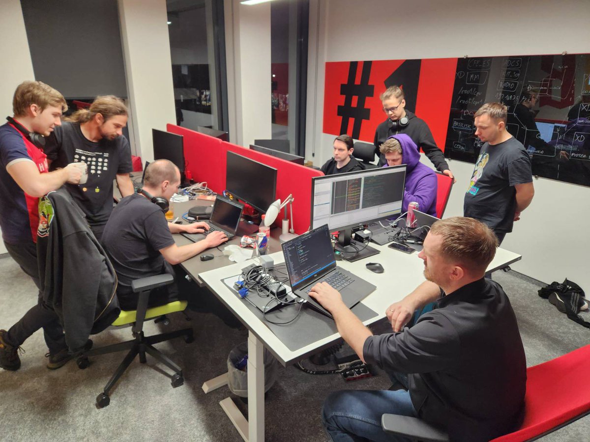 p4_team's tweet image. Today Poland Can Into Space placed fourth on @hack_a_sat qualifier and we&apos;re going to Vegas!
This year&apos;s finals will include hacking the Moonlighter platform on orbit! Can 🇵🇱🥫🚀 conquer real 🛰️? We&apos;ll find out during DEFCON 31.
