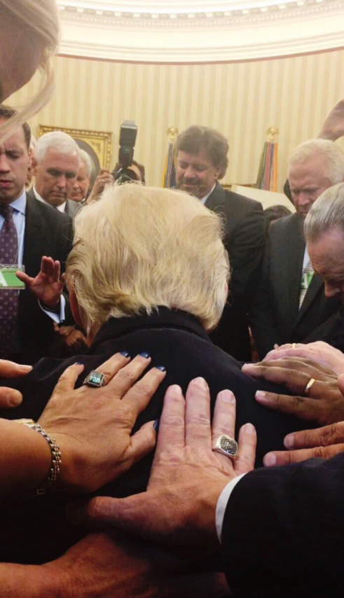 WIATGIA's tweet photo. God save our republic! https://t.co/BZpfcQ7H9g