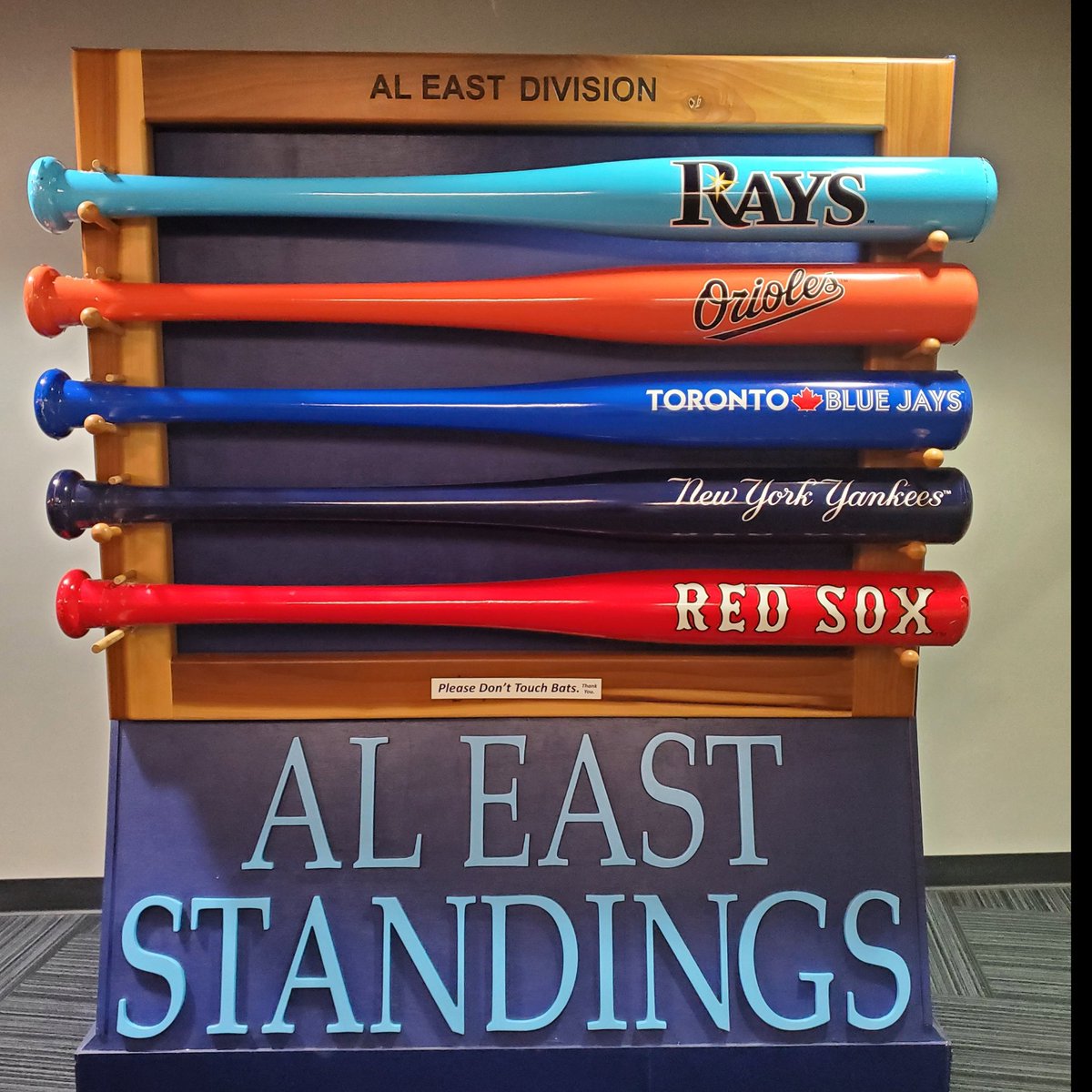 TBRaysTwins's tweet image. Your team isn't undefeated? Sorry, can't relate. 🤷‍♀️🤷‍♀️💙⚾️💥 #RAYSUP #2023YEAROFTHERAYS