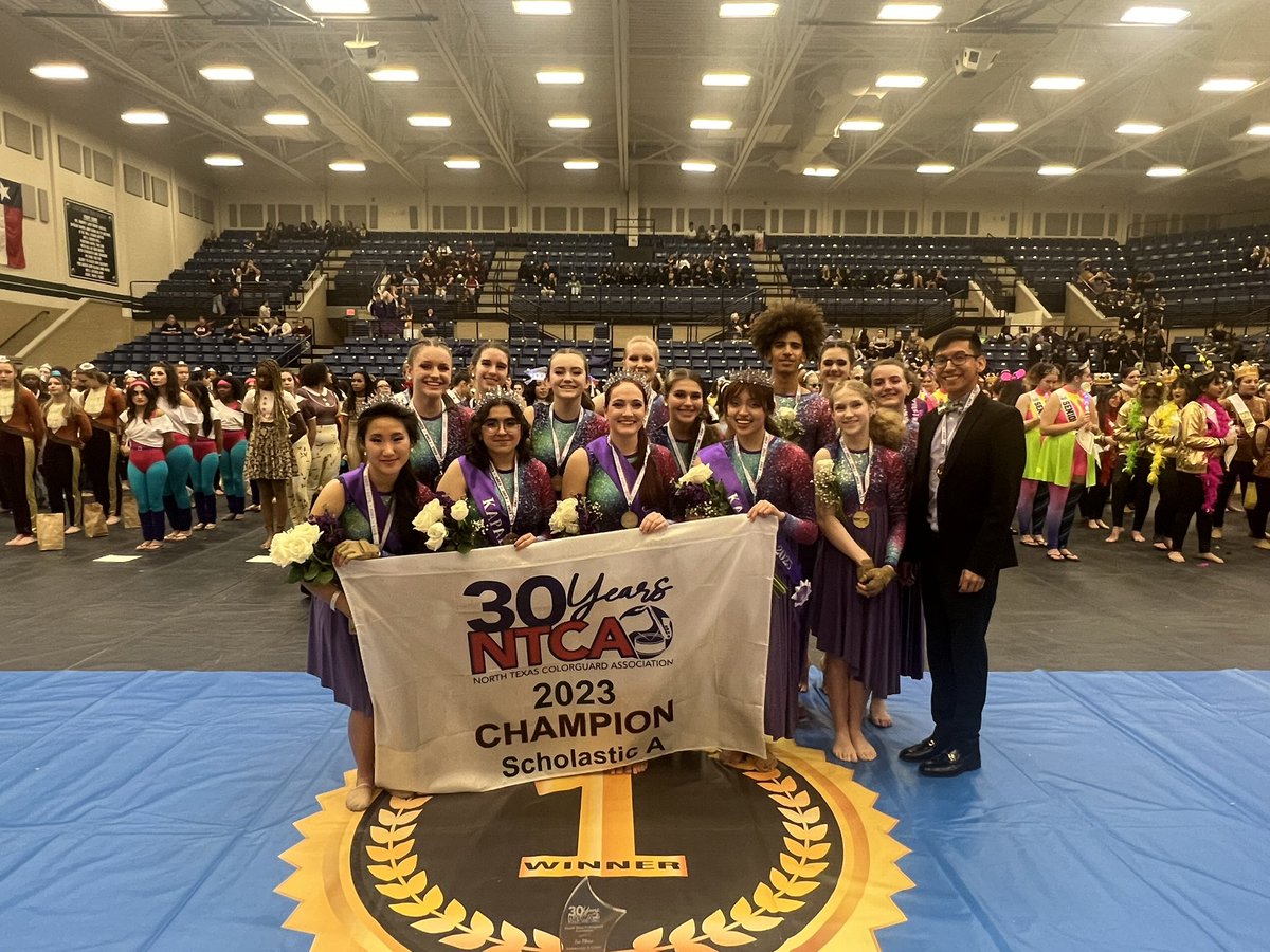 Diamonds_CHHS's tweet photo. Did someone say gold? 🥇
Congratulations to the Diamonds on an amazing season, receiving 4 first place finishes, including, NTCA Championships!

-

#chhsdiamonds #colorguard #diamondsdanceguard #gcisd #gcisdfinearts @GCISD @GCISD_Fine_Arts https://t.co/eekRgBbmZb