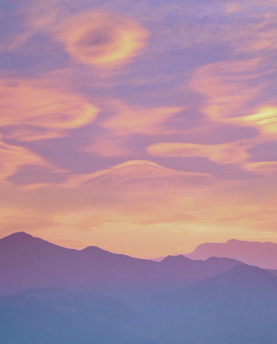 the strangest clouds i’ve ever seen