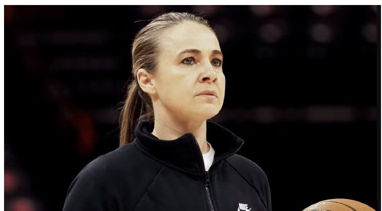 KBarta13's tweet photo. At the #ncaawbb final and thrilled to see @BeckyHammon honored as a #naismithhalloffame inductee!!  As a life long @CSURams fan, as well as a women’s basketball fan, this made my night!!  Congrats Becky!! https://t.co/jMKo2TB88q