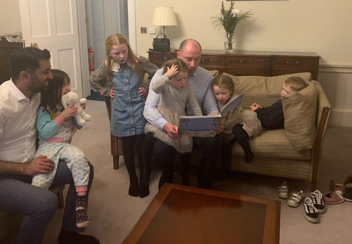 HumzaYousaf's tweet photo. An incredible week full of many historic, memorable and surreal moments, this one from Bute House was particularly special.

I look forward to setting out the priorities of my Government in the coming weeks, starting tomorrow with a focus on helping low income households. https://t.co/DeUBk3otEO