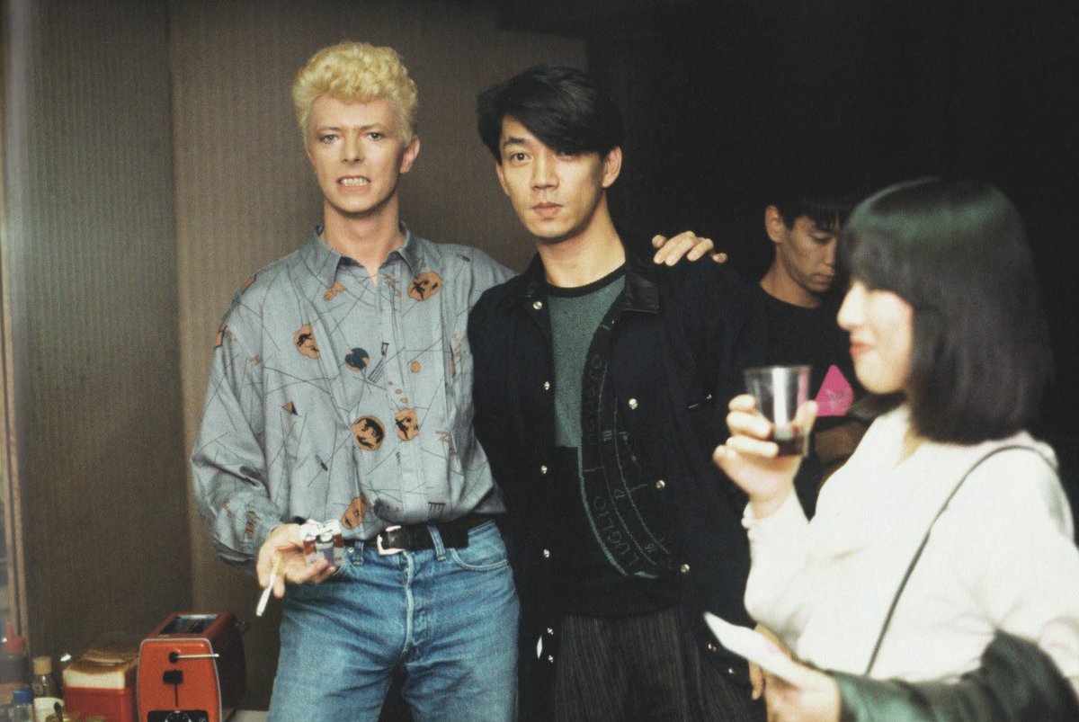NormalComposers's tweet image. Ryuichi Sakamoto partying with David Bowie. 

R.I.P. Ryuichi Sakamoto (1952-2023)