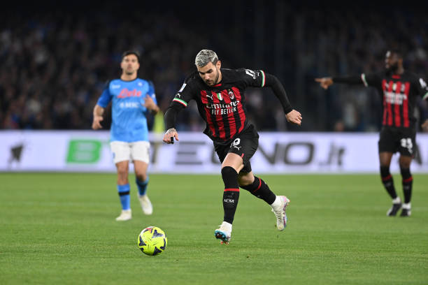 MilanPosts's tweet photo. 🇫🇷 @TheoHernandez v Napoli

90' Minutes played
0.06 Expected Goals (xG)
2 Clearances
1 Blocked shots
2 Interceptions
1 Tackles
1 Dribbled past
8 (2) Ground duels (won)
1 (1) Aerial duels (won)
12 Possession lost
1 Fouls
1 Was fouled
65 Touches
28/32 (88%) Acc. passes
1 Key passes
1 (1) Long balls (acc.)
1 (0) Dribble attempts (succ.)