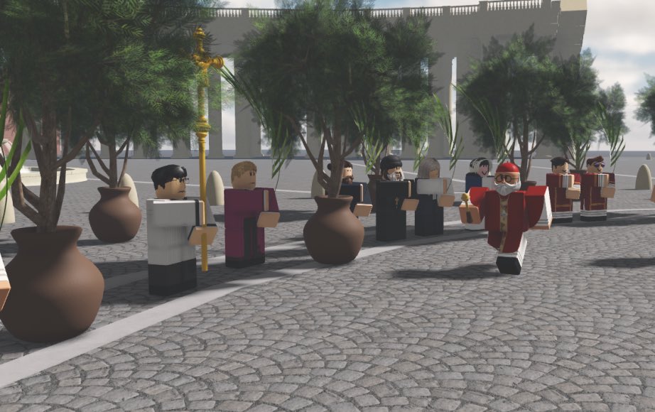 OssRomanoRBX's tweet image. Earlier in the evening,
The Palm Sunday Mass of the Lord's Passion was celebrated at Saint Peter’s Square.

Numerous international and religious delegations were present, more particularly the clergy of the Polish Archdiocese of Gniezno.