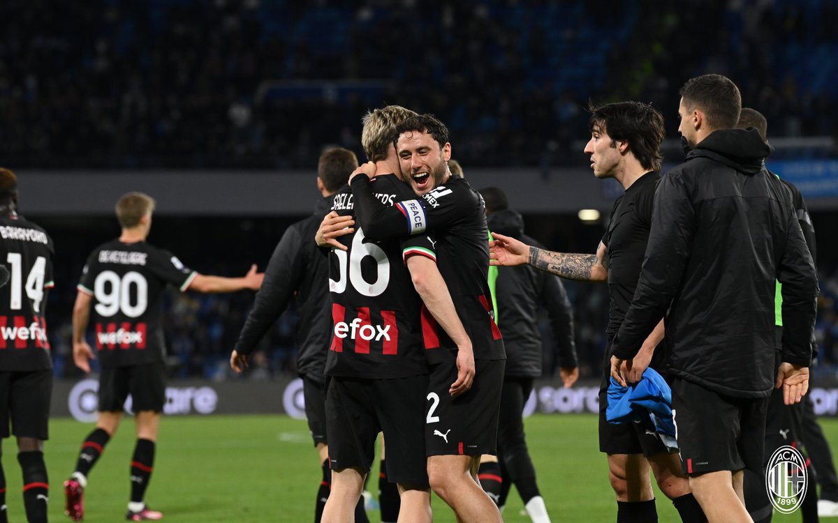 acmilan's tweet photo. Grazie ragazzi 👏🥹

#NapoliMilan #SempreMilan https://t.co/9sLeVbskhn