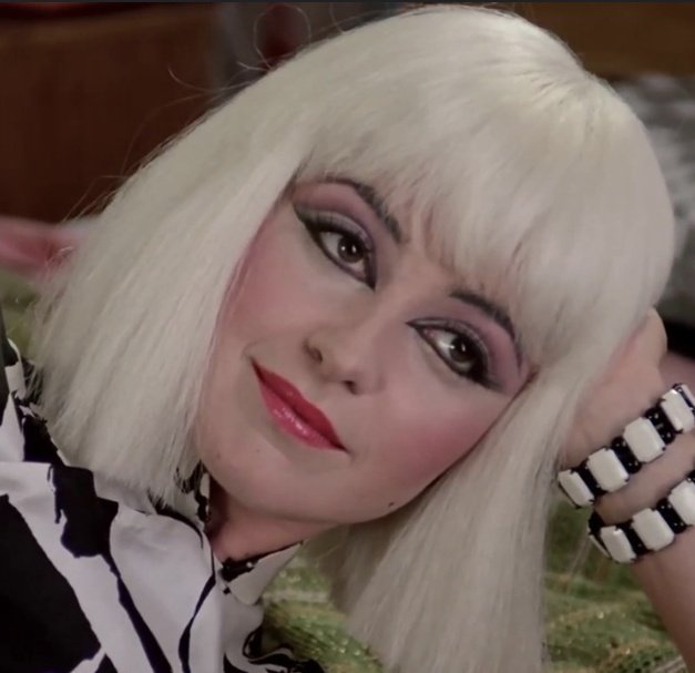 superastrofemme tweet media