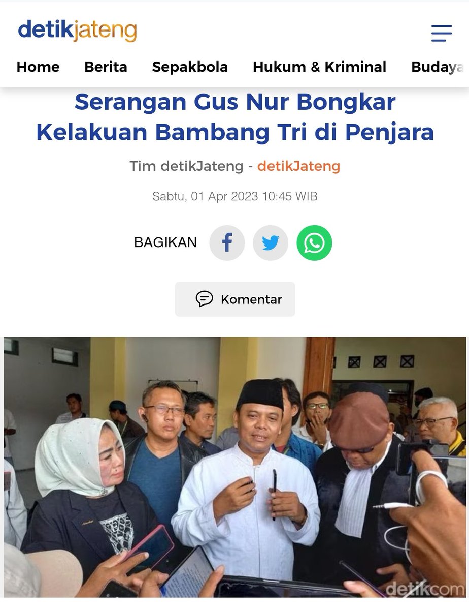 Bambang dobol jaran bokek!
Udud saja minta ke saya terus. 
Tidur nya ngiler
Dancuk Matane Picek!
(Mumpung belum imsak saudaraku, saya curhat sedikit)