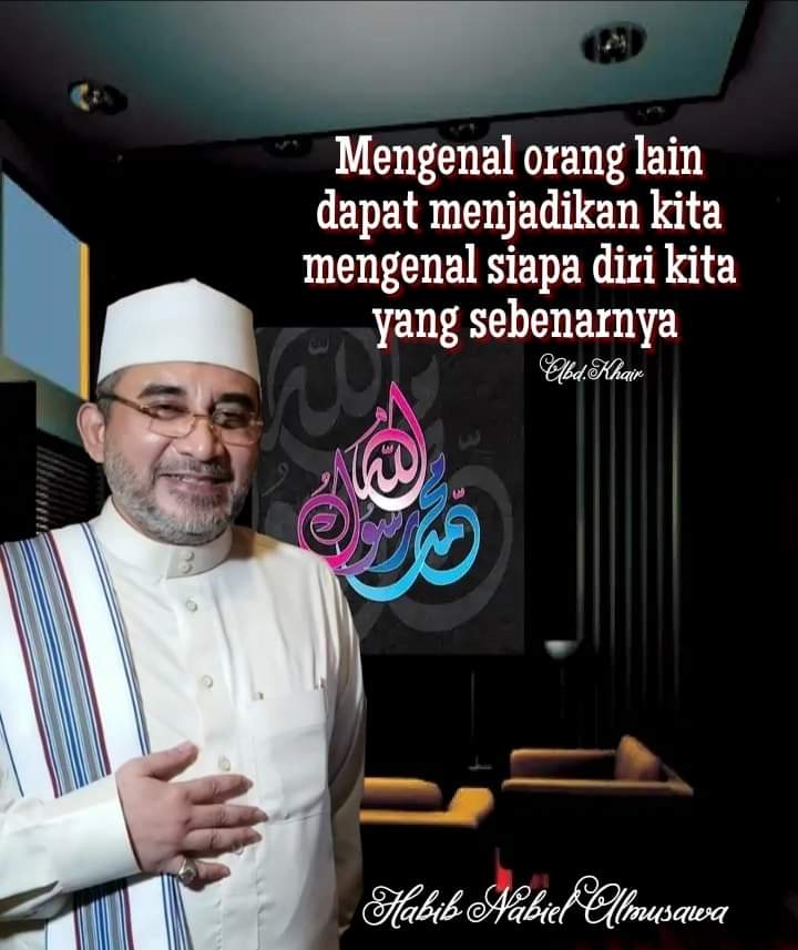 nabiel_almusawa's tweet photo. Anakku.. Saat kita mengenal org, niatkan itu untuk mengenal kebaikan2 &amp; kelebihan2 nya, agar kita bs meningkatkan diri kita.. Dan tdk mencari2 aib &amp; kekurangan nya, sb mencari2 aib org berdosa nak.. Jadikan kita kenal org agar kita lbh kenal diri kita yg sebenarnya nak [QS 49:13] https://t.co/uW5KeM4ZCE